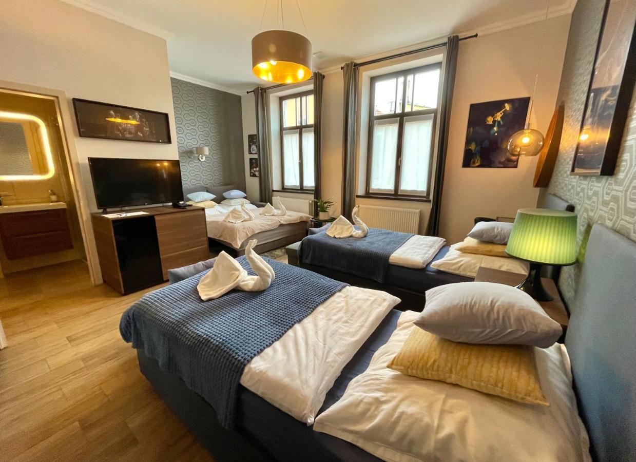 Bed and Breakfast Chicago Vendeghaz Сентеш Экстерьер фото